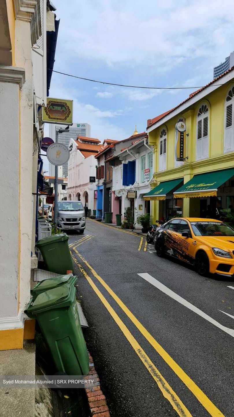 Jalan Pisang (D7), Shop House #576580781